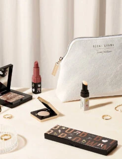 Bobbi Brown X Jenny Packham Blushed Nudes Eyeshadow Palette 8.5g -Bobbi Brown R04146249 BLUSHEDNUDES ALT03