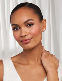 Bobbi Brown X Jenny Packham Luxe Eyeshadow 2.5g 10 Bobbi Brown X Jenny Packham Luxe Eyeshadow 2.5g -Bobbi Brown R04146253 MOONSTONE ALT03