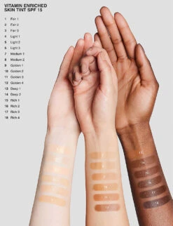 Bobbi Brown Vitamin Enriched Skin Tint SPF 15 50ml 14 Bobbi Brown Vitamin Enriched Skin Tint SPF 15 50ml -Bobbi Brown R04185905 DEEP1 ALT04