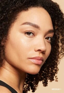 Bobbi Brown Vitamin Enriched Skin Tint SPF15 - Medium 1 -Bobbi Brown original 118