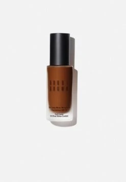 Bobbi Brown Skin Long-Wear Weightless Foundation SPF15 - Almond