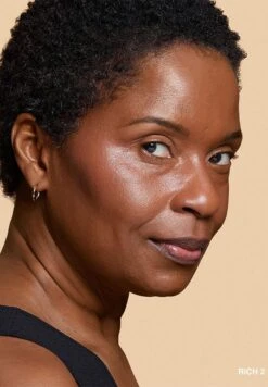 Bobbi Brown Vitamin Enriched Skin Tint SPF15 - Rich 2 7 Bobbi Brown Vitamin Enriched Skin Tint SPF15 - Rich 2 -Bobbi Brown original 644