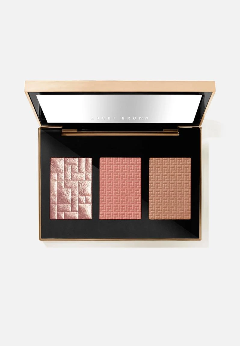 Bobbi Brown In The City Sculpted Glow Face Palette - Light 1 Bobbi Brown In The City Sculpted Glow Face Palette - Light