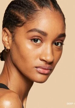 Bobbi Brown Vitamin Enriched Skin Tint SPF15 - Deep 1 -Bobbi Brown original 809