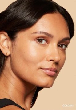 Bobbi Brown Vitamin Enriched Skin Tint SPF15 - Golden 1 7 Bobbi Brown Vitamin Enriched Skin Tint SPF15 - Golden 1 -Bobbi Brown original 814